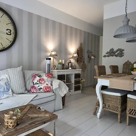Апартаменты Prestige & Sea Playa Baltis 44 *